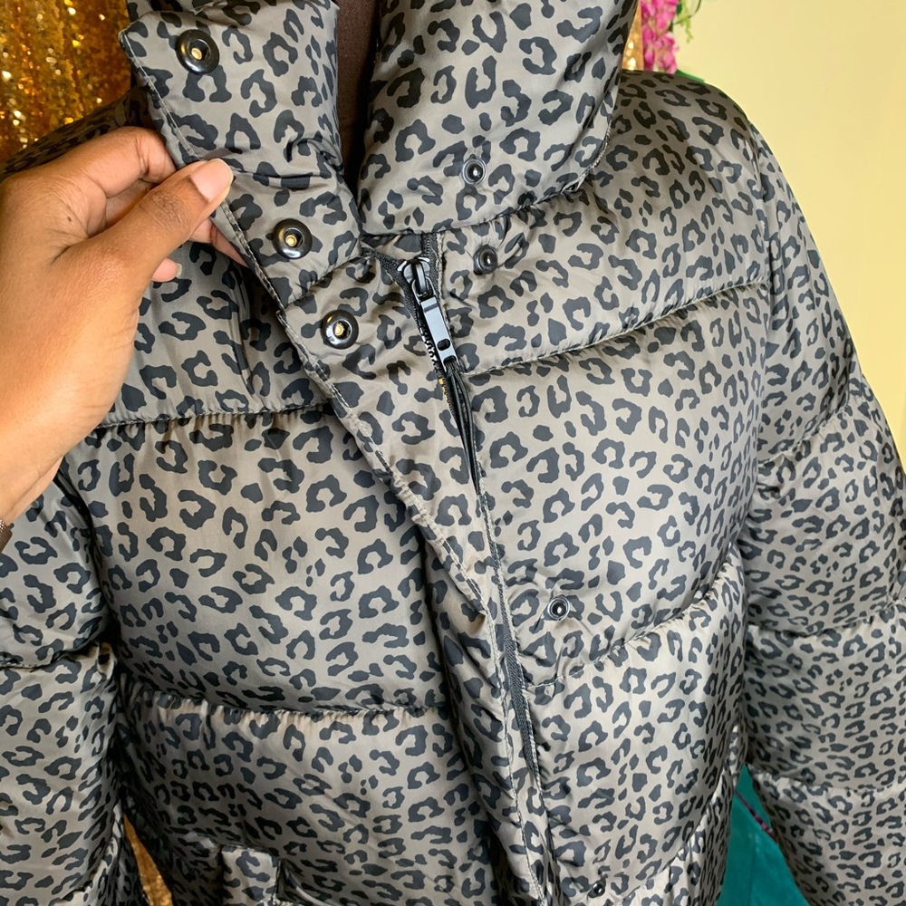 Leopard Puffer Jacket - Picture 3 of 7